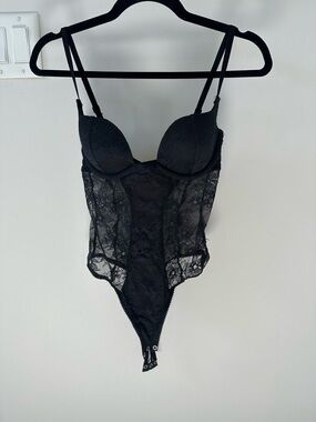 SKIMS Onyx Ultra Fine Lace Bodysuit